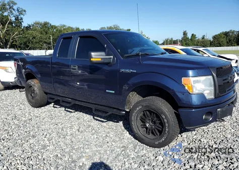 2013 Ford F150 Super Cab z USA, uszkodzony, nr VIN 1FTFX1ET4DFB46354